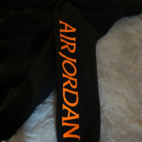 Nike Black Hoodie - Picture 9 of 11